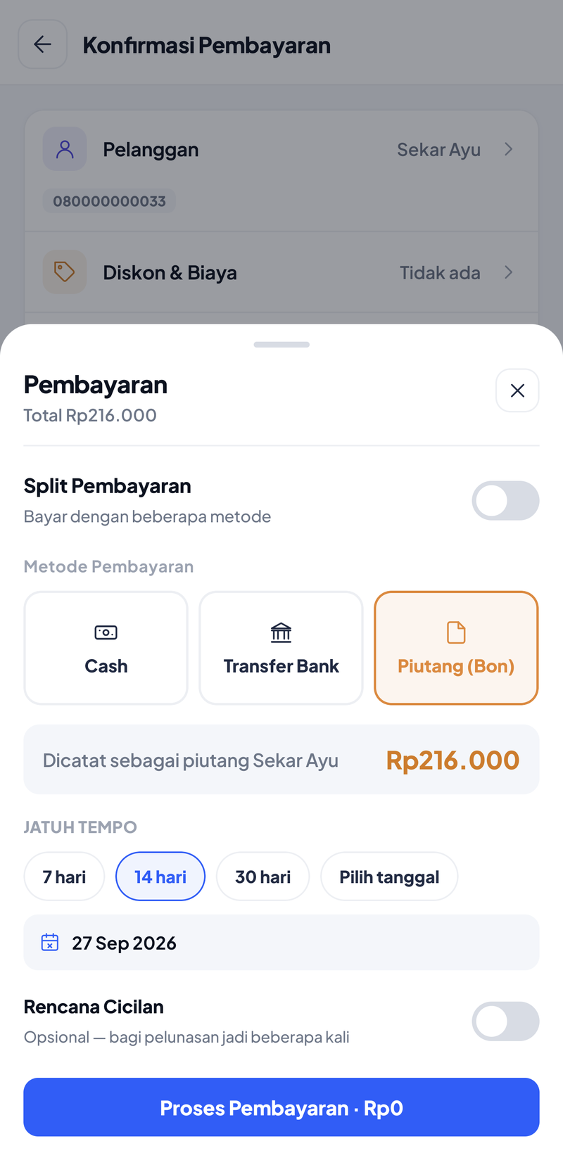 Metode Piutang (Bon) terpilih: Dicatat sebagai piutang Sekar Ayu Rp216.000, Jatuh Tempo 14 hari terpilih dengan tanggal 27 Sep 2026, sakelar Rencana Cicilan, dan tombol Proses Pembayaran · Rp0
