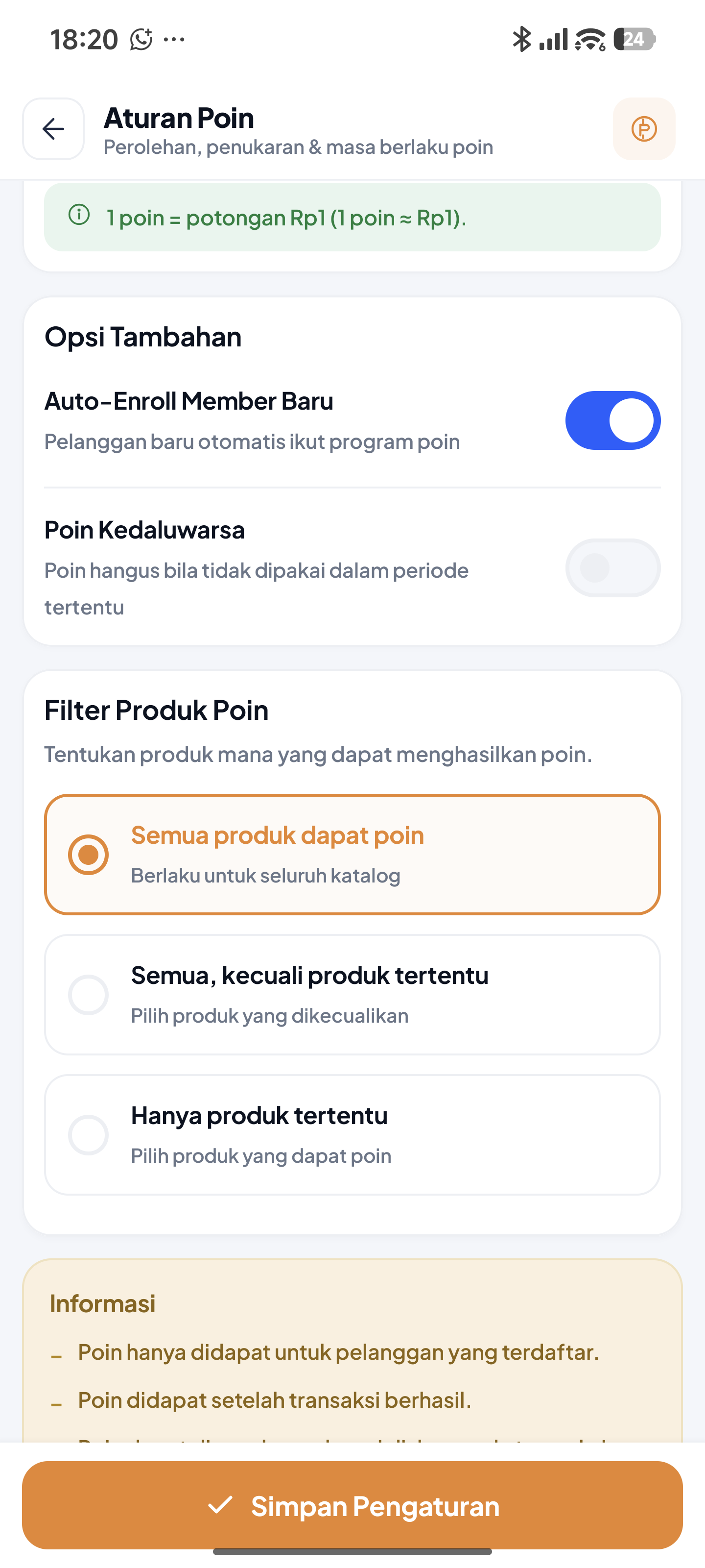 Bagian bawah layar Aturan Poin: kotak hijau contoh penukaran, kartu Opsi Tambahan berisi sakelar Auto-Enroll Member Baru dan Poin Kedaluwarsa, lalu kartu Filter Produk Poin dengan tiga pilihan berbingkai — Semua produk dapat poin yang sedang terpilih, Semua kecuali produk tertentu, dan Hanya produk tertentu